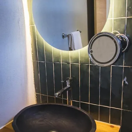 Unique Boutique Hotel For Chill/Out Getaway 旅馆